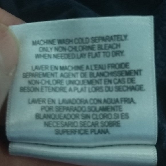 Tahari navy t-shirt - Picture 4 of 5